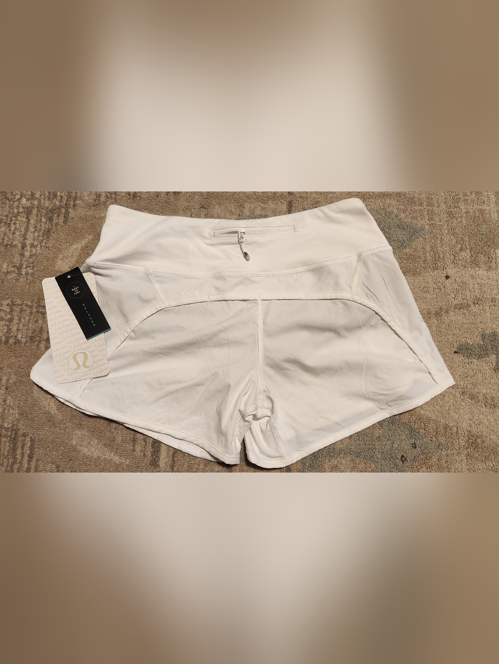 Lululemon Run Times Shorts. White. Size 4. NEW - Picture 2 of 7